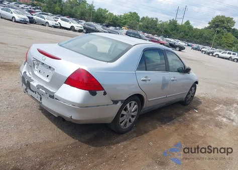 2007 Honda Accord 3.0 Se from USA, damaged, VIN 1HGCM66467A076746